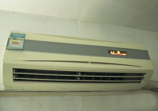空调漏水
