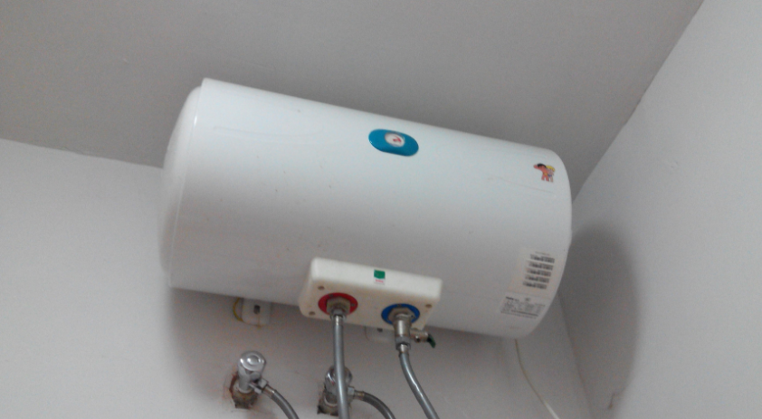 热水器水不热