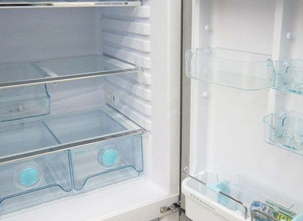 冰箱通电不制冷维修电话