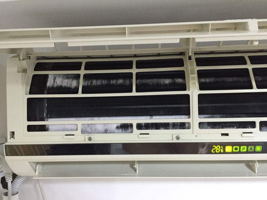 空调制冷室内机结冰是什么问题